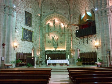 Interior de la Parroquia de San Andrés